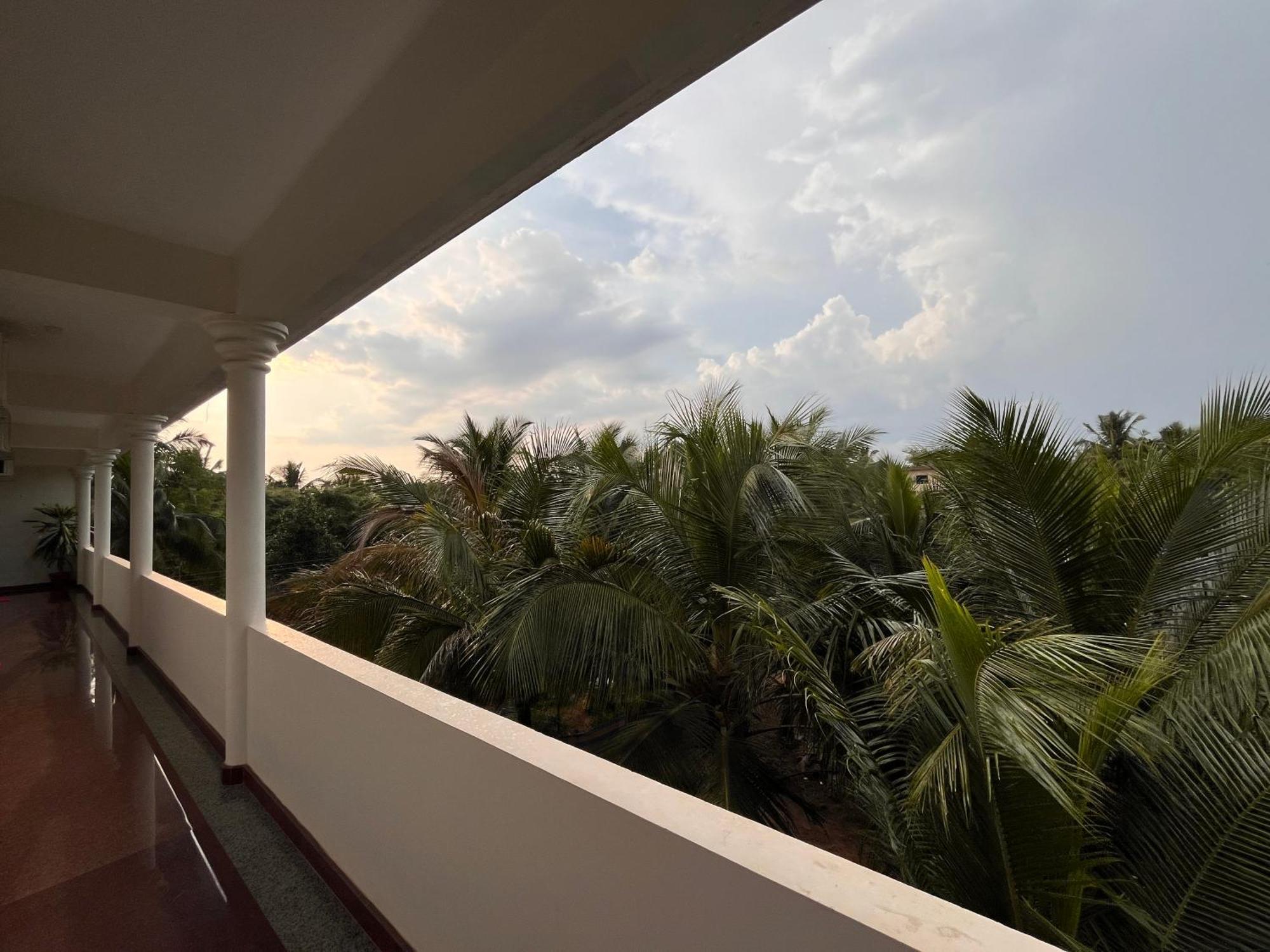 Morjim Sunset Hotel Экстерьер фото